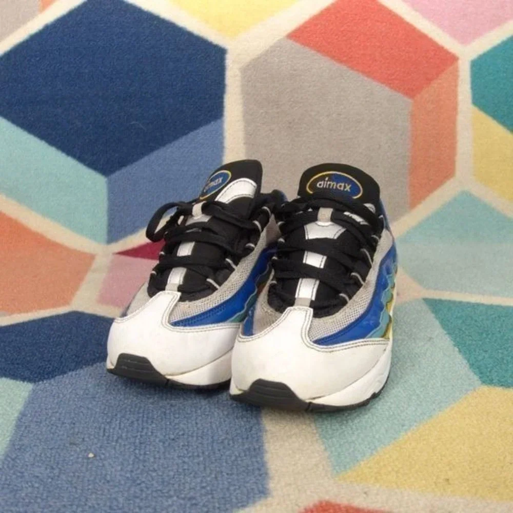 Nike Air Max 95 Game Change Size 4.5y‎